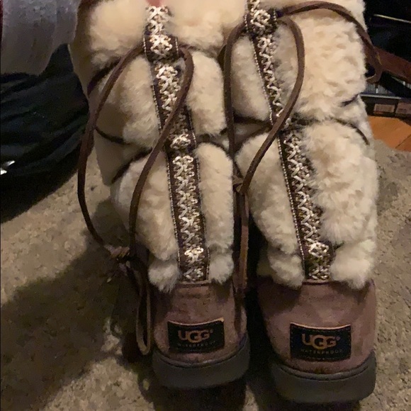 UGG BOOTS BRAND NEW USA6  EU 37 UGGPURE - Picture 2 of 8